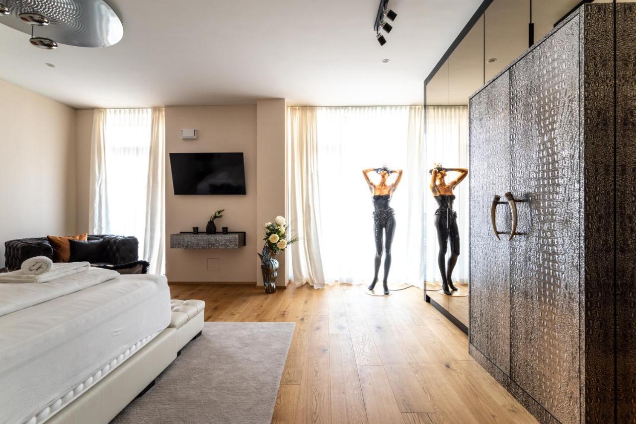 Exclusive 2Br Skyline Penthouse By Hm Apartment เวียนนา ภายนอก รูปภาพ