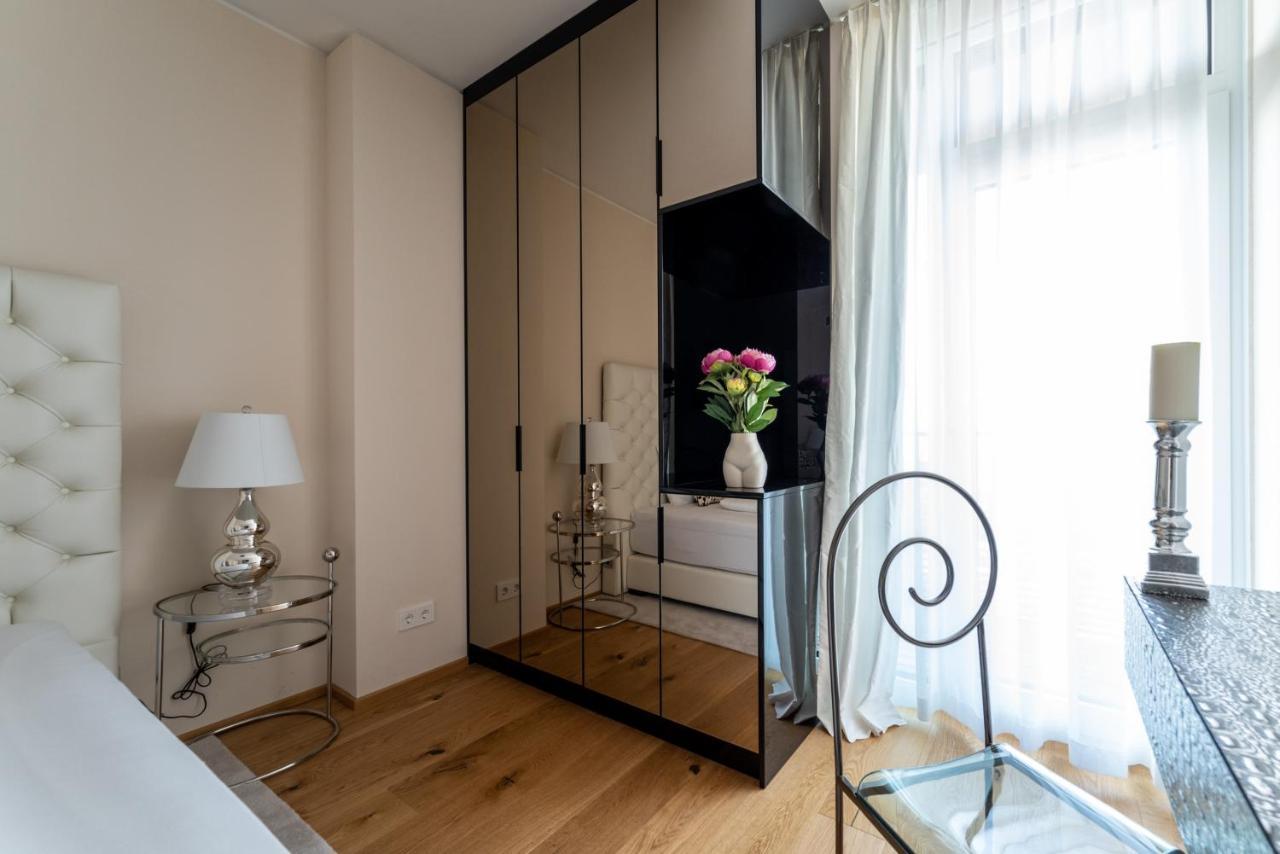 Exclusive 2Br Skyline Penthouse By Hm Apartment เวียนนา ภายนอก รูปภาพ